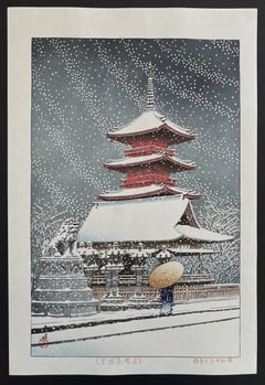 Snow at Ueno Toshogu Shrine